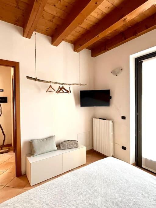La Casa Di Nina - Appartamento 1 Valeggio sul Mincio Esterno foto