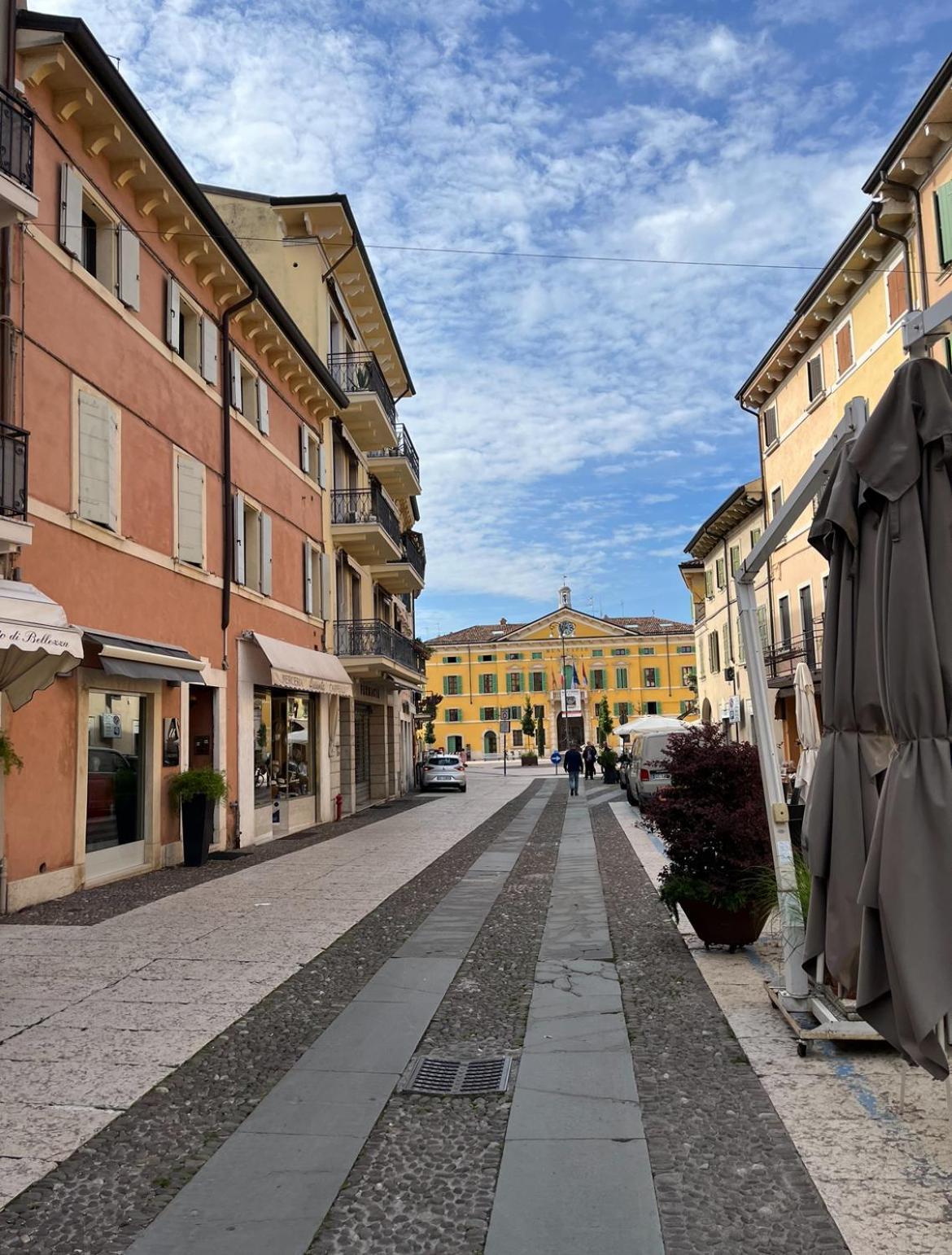 La Casa Di Nina - Appartamento 1 Valeggio sul Mincio Esterno foto